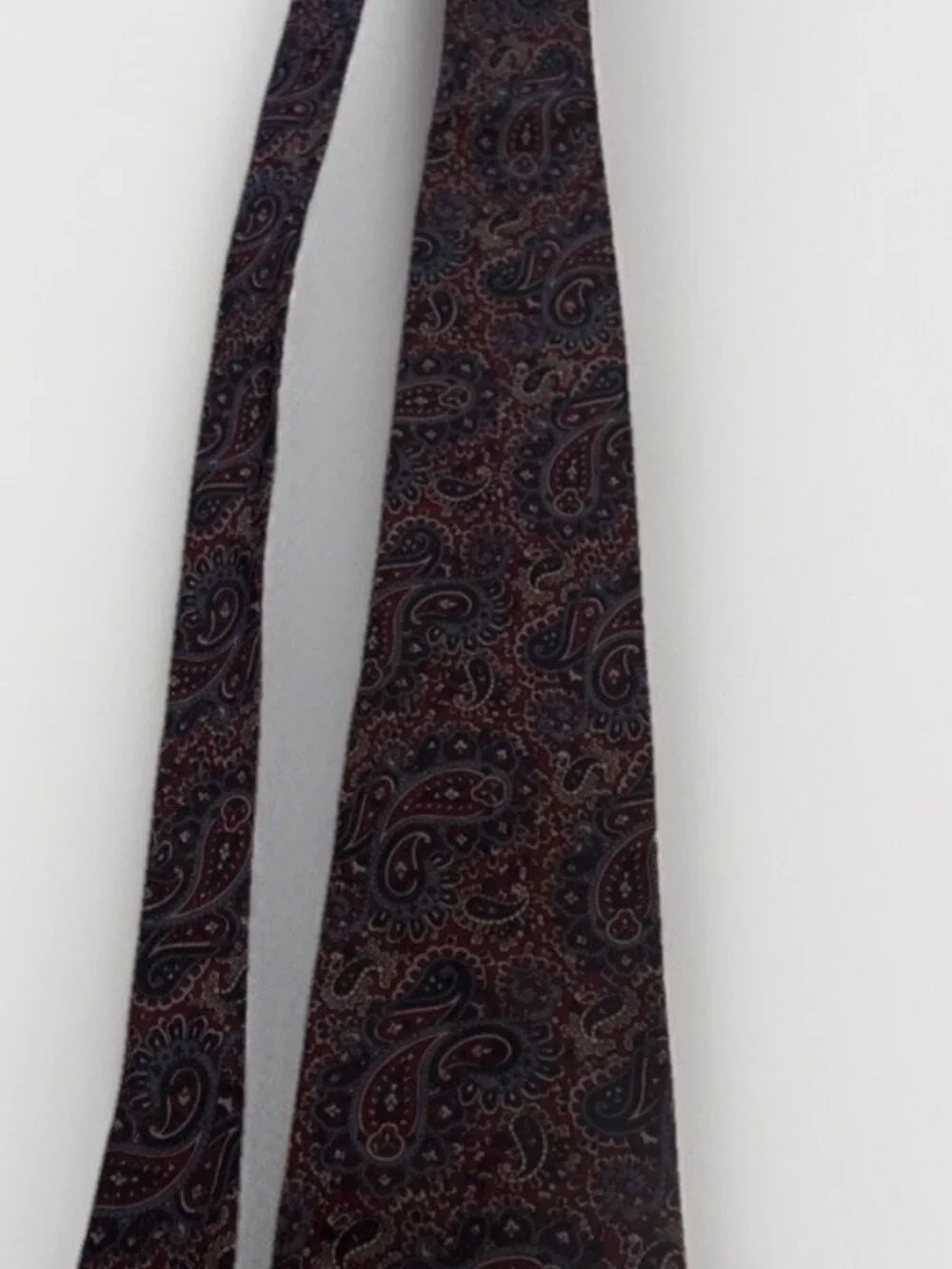 Andhurst Paisley Silk Necktie Blue Red Gold Classic Formal Mens